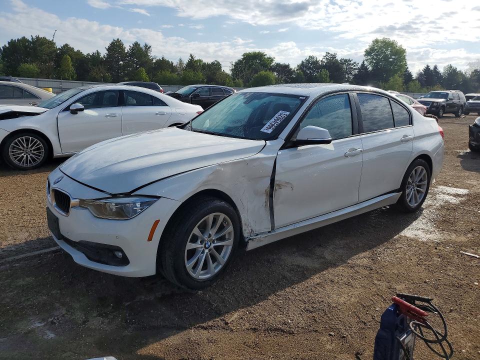 2018 BMW VIN WBA8A3C56JA505218 COPART salvage auction — SIDE, Il - Salvage Certificate, sold $550 on 2026-07-21 (photo 1)