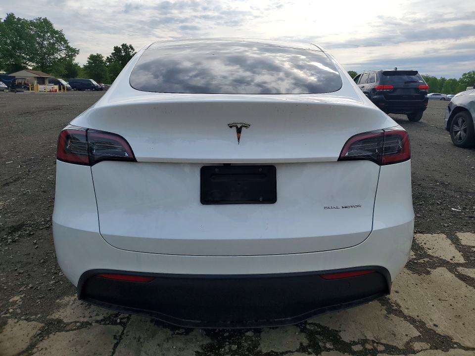 2025 Tesla Model y VIN 7SAYGDEE5SF290334 COPART salvage auction — FRONT END, Nj - Cert Of Title-Salvage, sold $14,200 on 2026-07-22 (photo 6)