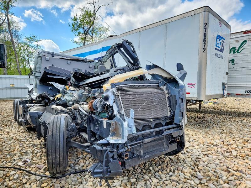 2025 Volvo Vnl VIN 4V4NC9EH3SN690241 COPART salvage auction — ALL OVER, Pa - Certificate Of Salvage, sold $23,100 on 2026-08-27 (photo 1)