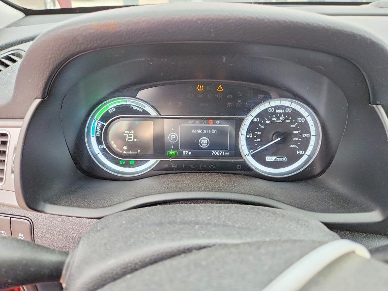 2019 Kia Niro VIN KNDCB3LC1K5259326 COPART salvage auction — FRONT END, Wi - Certificate Of Title, sold $4,250 on 2026-07-14 (photo 9)