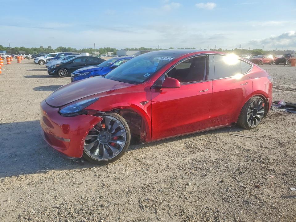 2024 Tesla Model y VIN 7SAYGDEF7RA313080 COPART salvage auction — SIDE, Tx - Salvage Vehicle Title, sold $11,600 on 2026-07-13 (photo 1)