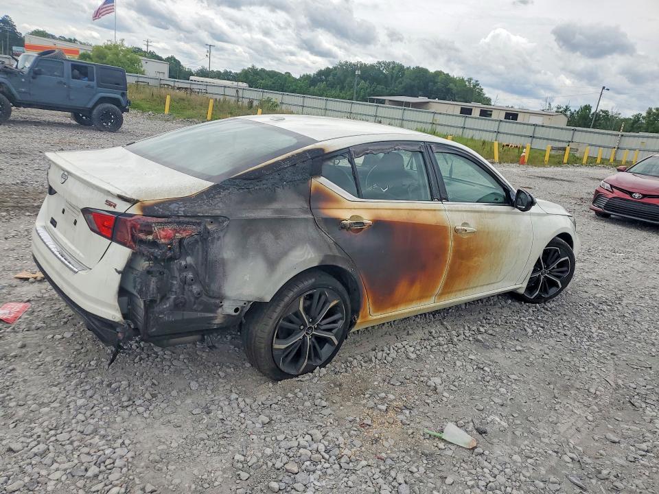 2023 Nissan Altima VIN 1N4BL4CV2PN315898 COPART salvage auction — BURN, Al - Cert Of Title-Salvage Title, sold $4,250 on 2026-07-03 (photo 3)