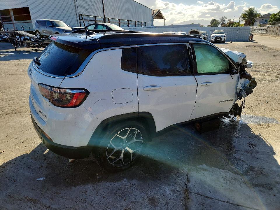 2025 Jeep Compass VIN 3C4NJDCNXST510136 COPART salvage auction — FRONT END, Ca - Salvage Certificate, sold $650 on 2026-07-10 (photo 3)