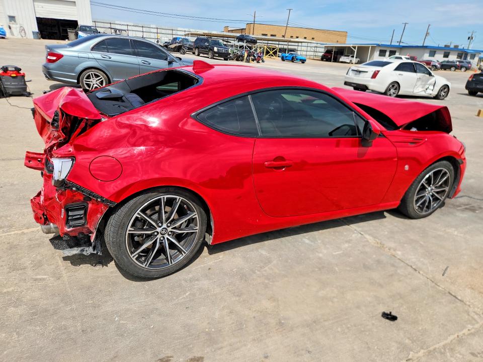 2020 Toyota Gt86 VIN JF1ZNAE17L8751429 COPART salvage auction — REAR END, Tx - Salvage Vehicle Title, sold $2,650 on 2026-07-20 (photo 3)