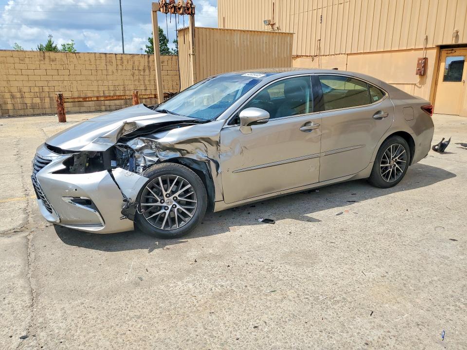 2017 Lexus VIN 58ABK1GG2HU054999 COPART salvage auction — FRONT END, SC - CERT OF TITLE-SALVAGE, sold $5,100 on 2026-07-03 (photo 1)