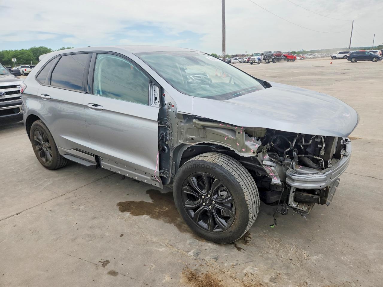 2024 Ford Edge VIN 2FMPK4G97RBA48509 COPART salvage auction — Front End, TX - SALVAGE VEHICLE TITLE, sold $5,500 on 2026-06-29 (photo 4)