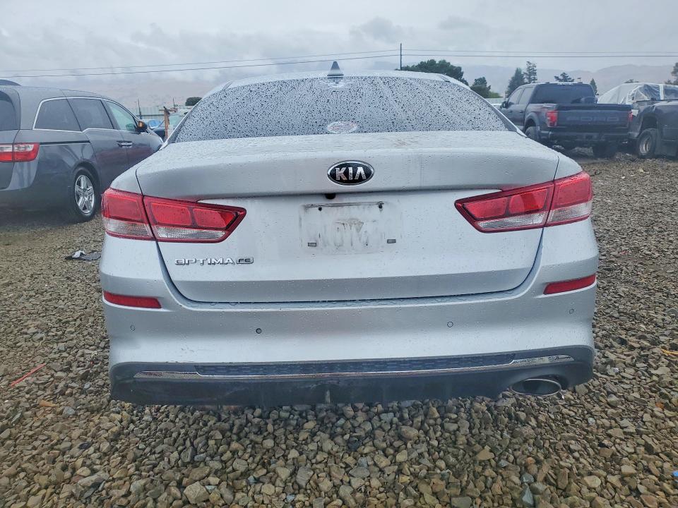 2019 Kia Optima VIN 5XXGT4L34KG344161 COPART salvage auction — STRIPPED, Ca - Salvage Certificate, sold $70 on 2026-07-09 (photo 6)