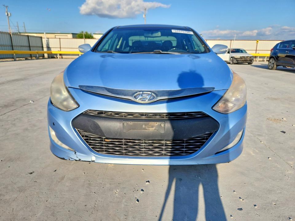 2015 Hyundai Sonata VIN KMHEC4A46FA120843 COPART salvage auction — FRONT END, Tx - Salvage Vehicle Title, sold $675 on 2026-07-10 (photo 5)