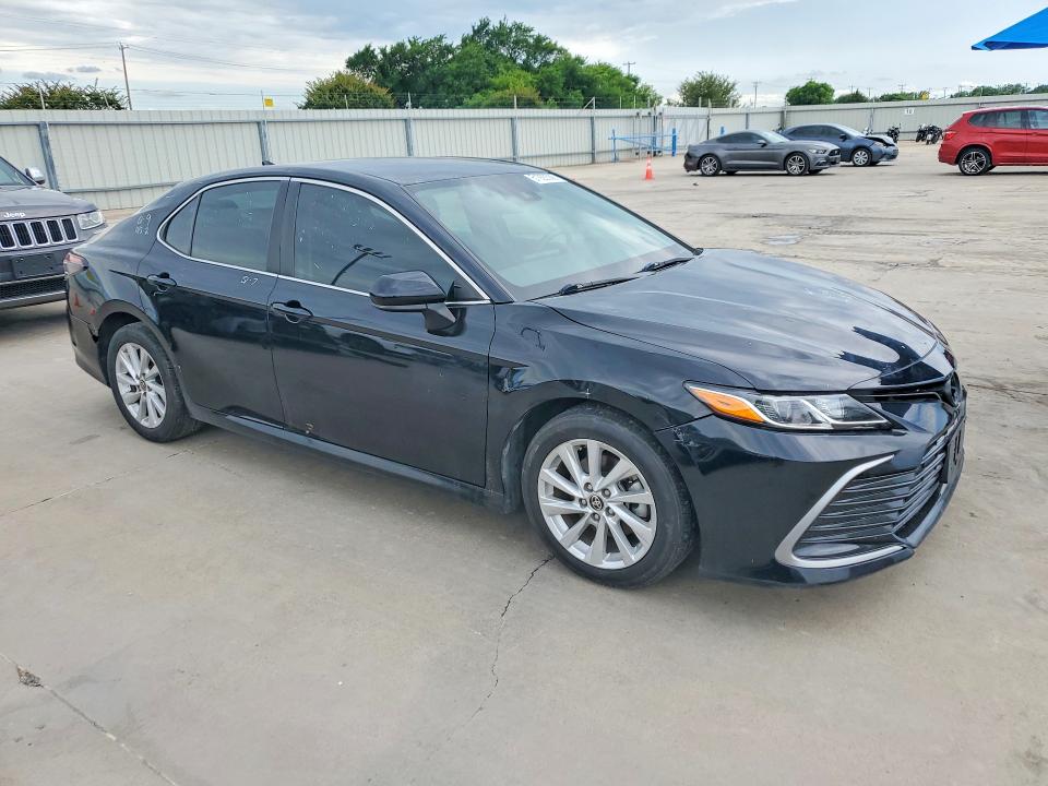 2021 Toyota Camry VIN 4T1C11AK1MU451450 COPART salvage auction — HAIL, Tx - Certificate Of Title, sold $9,200 on 2026-07-02 (photo 4)