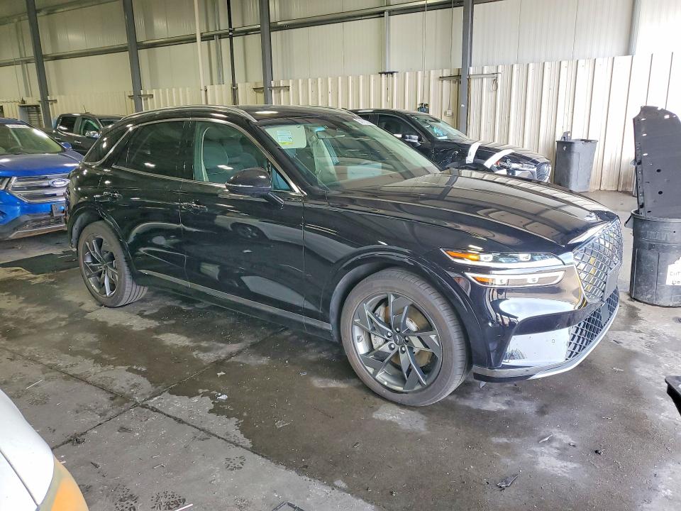 2025 Genesis Gv70 VIN 5NMMCET19SH004870 COPART salvage auction — REAR END, Mn - Cert Of Title-Salvage, sold $20,500 on 2026-07-28 (photo 4)