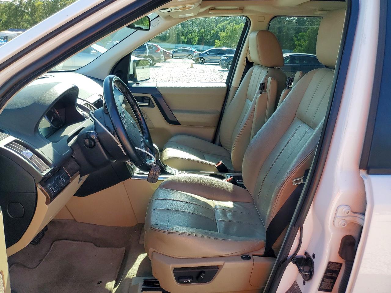 2012 Land Rover LR2 VIN SALFR2BNXCH290718 COPART salvage auction — Mechanical, TX - SALVAGE VEHICLE TITLE, sold $625 on 2026-06-30 (photo 7)
