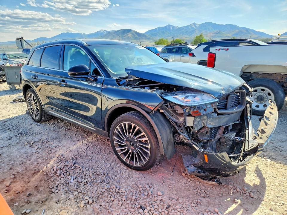2021 Lincoln VIN 5LMCJ2C93MUL01174 COPART salvage auction — FRONT END, Ut - Salvage Certificate, sold $6,000 on 2026-07-31 (photo 4)