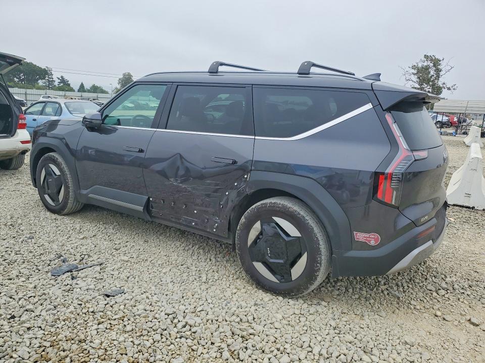 2024 Kia Ev9 VIN KNDAFFS59R6046273 COPART salvage auction — SIDE, CA - SALVAGE CERTIFICATE, sold $22,200 on 2026-09-22 (photo 2)