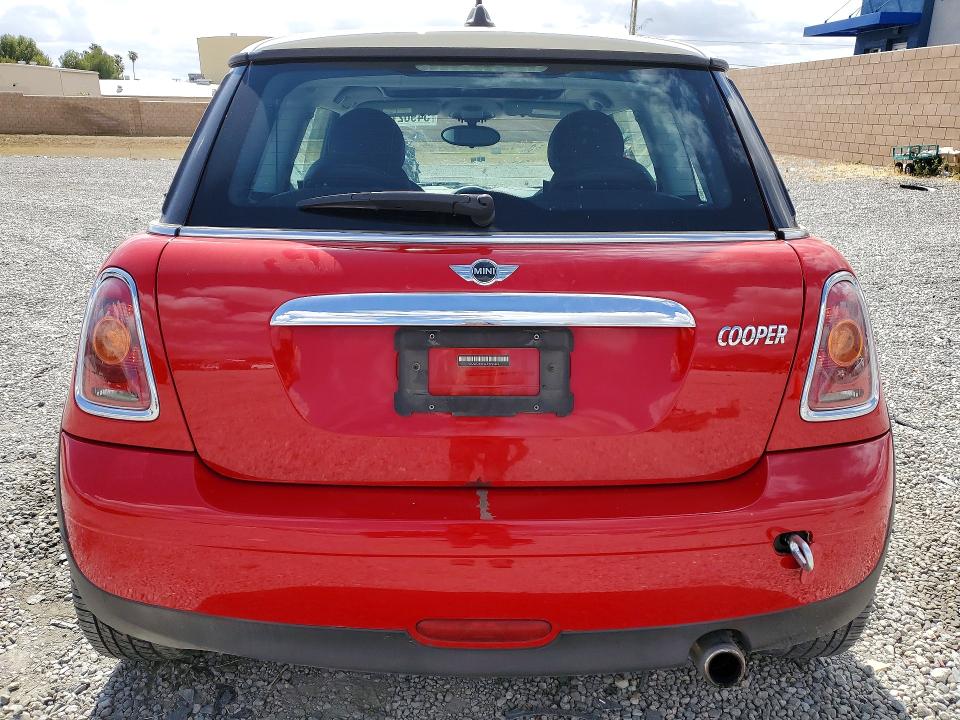 2010 Mini Cooper VIN WMWMF3C54ATZ65949 COPART salvage auction — UNDERCARRIAGE, CA - SALVAGE CERTIFICATE, sold $425 on 2026-08-12 (photo 6)