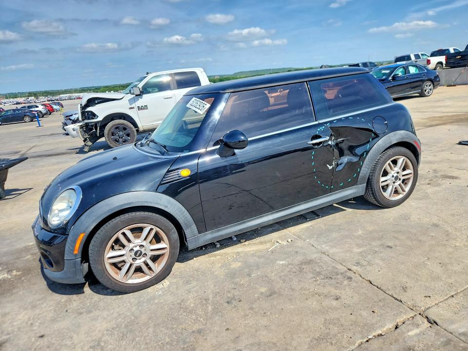 2013 Mini VIN WMWSU3C50DT371957 COPART salvage auction — SIDE, Tx - Salvage Vehicle Title, sold $550 on 2026-07-06 (photo 1)