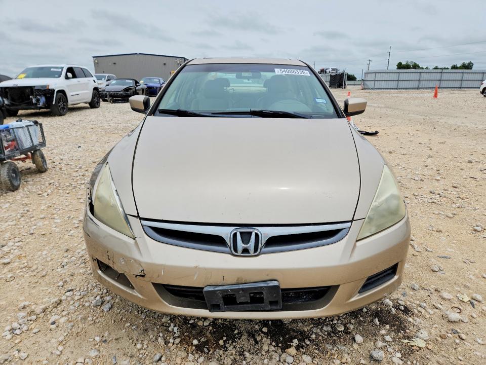 2006 Honda Accord VIN 1HGCM56886A134223 COPART salvage auction — FRONT END, Tx - Salvage Vehicle Title, sold $575 on 2026-07-02 (photo 5)