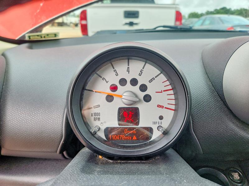 2011 Mini Cooper VIN WMWZC3C52BWM25725 COPART salvage auction — FRONT END, AL - CERT OF TITLE-SALVAGE TITLE, sold $425 on 2026-08-18 (photo 9)