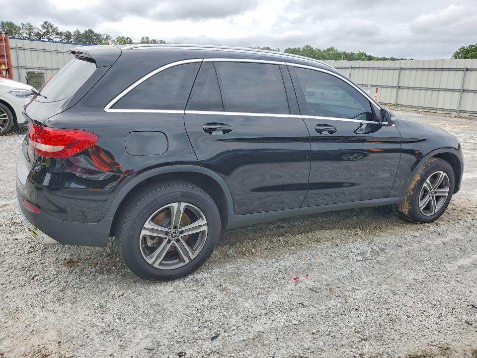 2017 Mercedes-benz Glc VIN WDC0G4JBXHF258127 COPART salvage auction — MINOR DENT/SCRATCHES, Nj - Certificate Of Title, sold $6,800 on 2026-07-27 (photo 3)