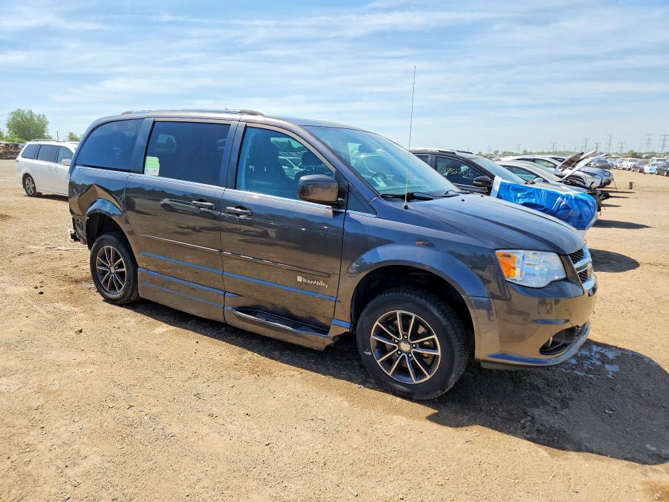 2017 Dodge Caravan VIN 2C4RDGCG1HR651104 COPART salvage auction — REAR END, Il - Salvage Certificate, sold $7,100 on 2026-07-28 (photo 4)