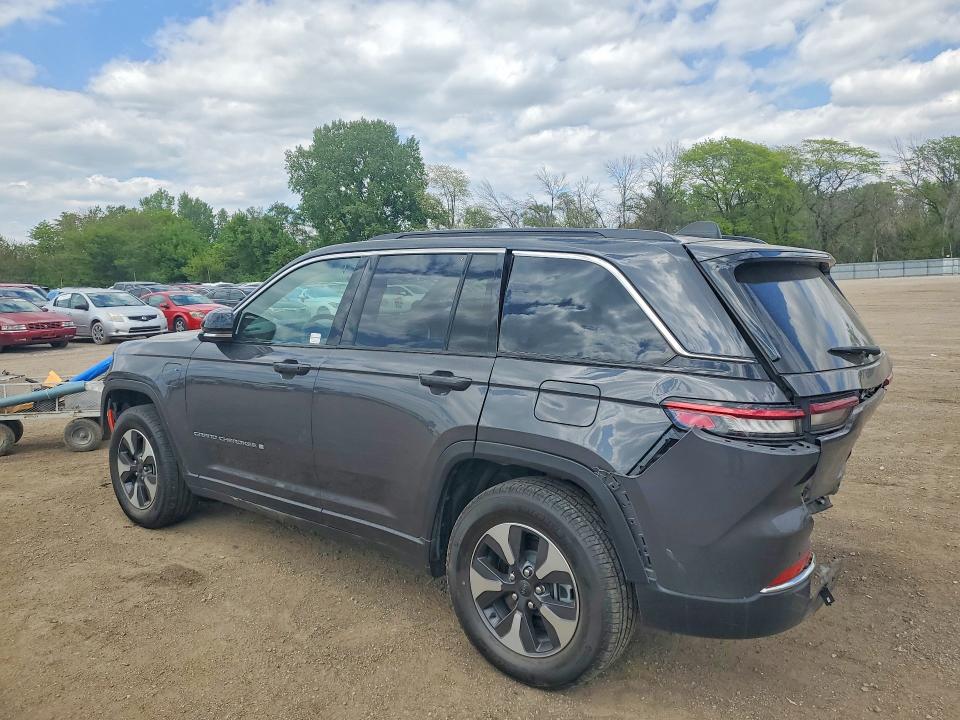 2024 Jeep Cherokee VIN 1C4RJYB6XRC106522 COPART salvage auction — REAR END, Ia - Cert Of Title-Salvage Title, sold $8,000 on 2026-07-24 (photo 2)