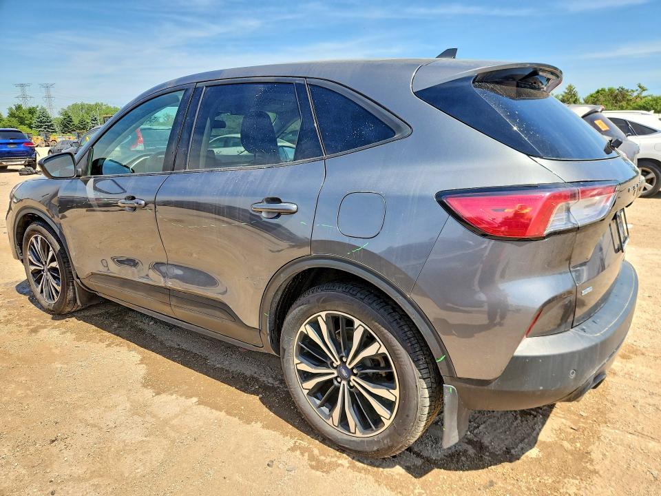 2022 Ford Escape VIN 1FMCU9BZXNUB01883 COPART salvage auction — FRONT END, Il - Salvage Certificate, sold $7,900 on 2026-07-09 (photo 2)