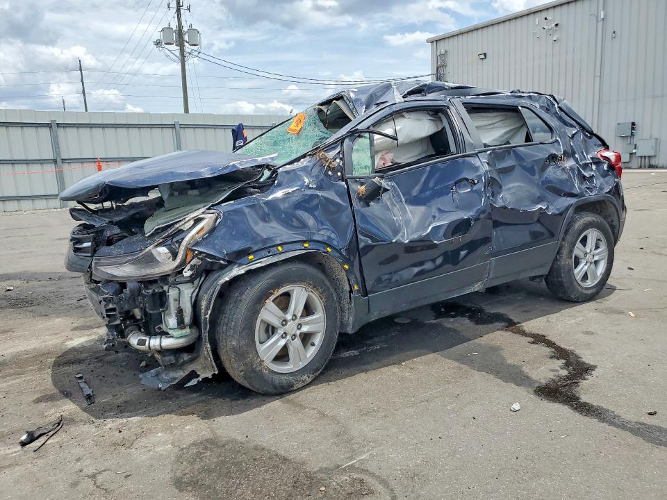 2022 Chevrolet Trax VIN KL7CJLSM5NB547446 COPART salvage auction — ROLLOVER, FL - CERTIFICATE OF DESTRUCTION, sold $275 on 2026-07-22 (photo 1)