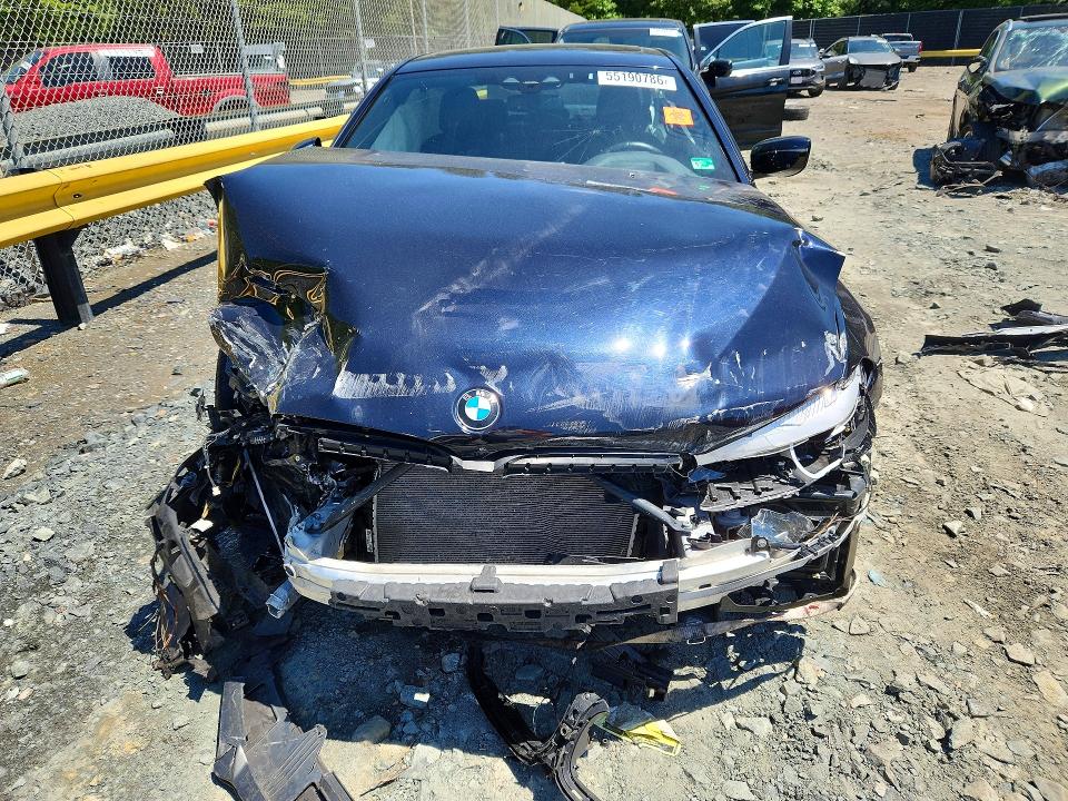 2017 BMW 5er VIN WBAJA7C31HG904472 COPART salvage auction — FRONT END, Md - Cert Of Salvage > 75% Damage, sold $4,150 on 2026-07-10 (photo 6)