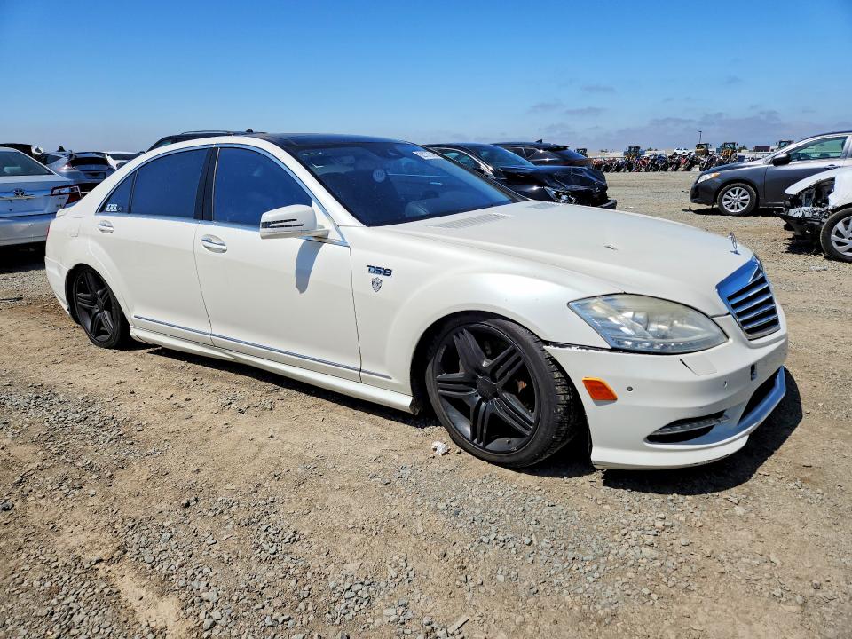 2013 Mercedes-benz S class VIN WDDNG7DB8DA502525 COPART salvage auction — FRONT END, Ca - Dis/Dlr/Exp Only Clean Title, sold $1,100 on 2026-07-09 (photo 4)