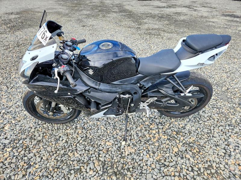 2014 Suzuki Gsx-r600 VIN JS1GN7FA0E2100954 COPART salvage auction — SIDE, CO - PUBLIC - SALVAGE TITLE, sold $2,650 on 2026-07-09 (photo 3)
