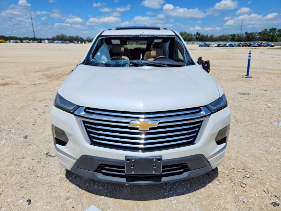 2023 Chevrolet Traverse VIN 1GNERKKW2PJ333224 COPART salvage auction — SIDE, TX - SALVAGE VEHICLE TITLE (P), sold $4,150 on 2026-07-02 (photo 5)