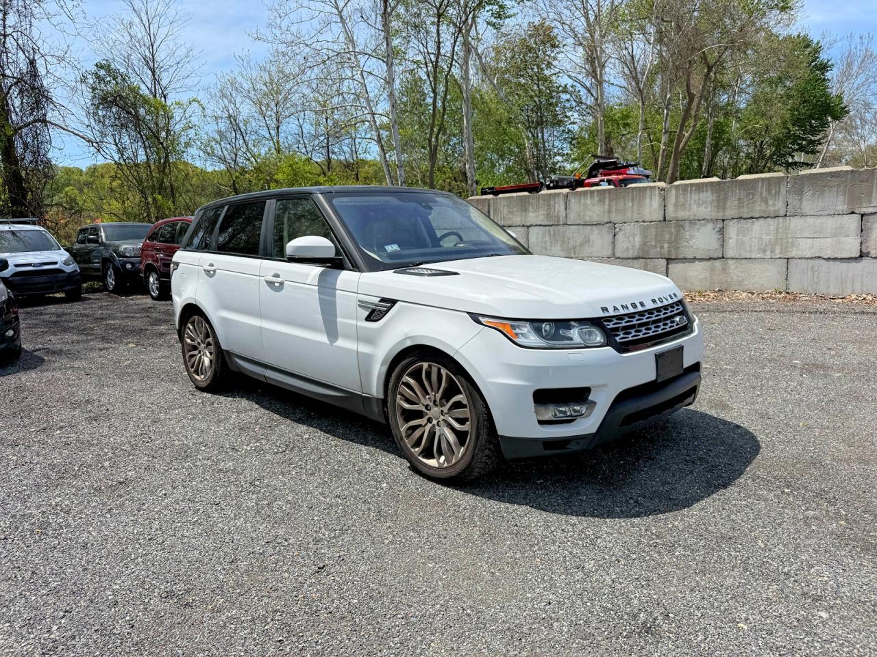 2016 Land Rover Range Rover Sport VIN SALWR2PF0GA595645 COPART salvage auction — Normal Wear, MA - CERTIFICATE OF TITLE (P), sold $3,900 on 2026-06-18 (photo 1)