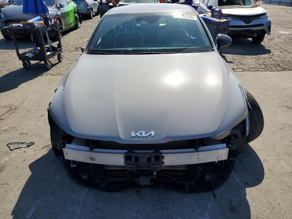 2025 Kia K5 VIN KNAG64J71S5269711 COPART salvage auction — ALL OVER, CA - SALVAGE CERTIFICATE, sold $4,150 on 2026-07-16 (photo 5)