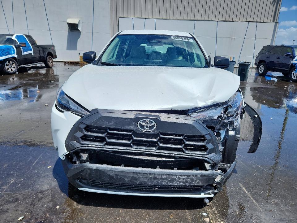 2026 Toyota Corolla cross VIN 7MUAAAAG4TV191688 COPART salvage auction — FRONT END, Fl - Cert Of Title Slvg Rebuildable, sold $9,300 on 2026-07-15 (photo 5)