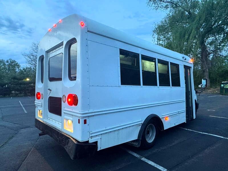 2017 Chevrolet Express VIN 1GB3GRBGXH1105601 COPART salvage auction — MINOR DENT/SCRATCHES, MA - CERTIFICATE OF TITLE (P), sold $17,500 on 2026-07-27 (photo 3)
