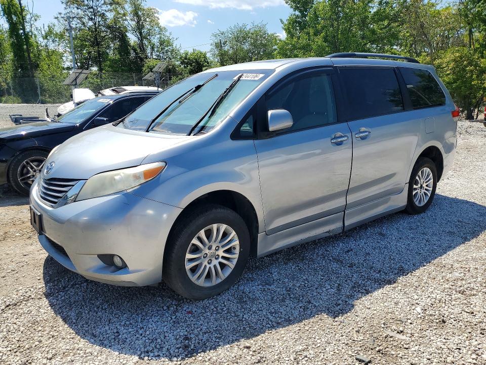 2011 Toyota Sienna VIN 5TDYK3DCXBS104773 COPART salvage auction — SIDE, Tx - Certificate Of Title, sold $3,050 on 2026-07-09 (photo 1)