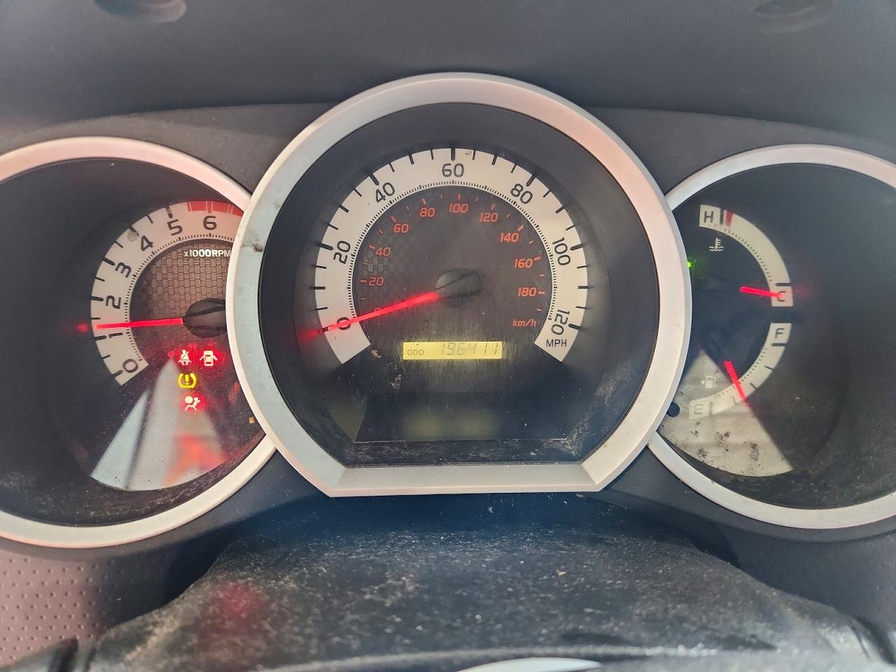 2015 Toyota Tacoma VIN 5TFJU4GN4FX084311 COPART salvage auction — Rear End, TX - SALVAGE VEHICLE TITLE, sold $6,000 on 2026-07-09 (photo 9)
