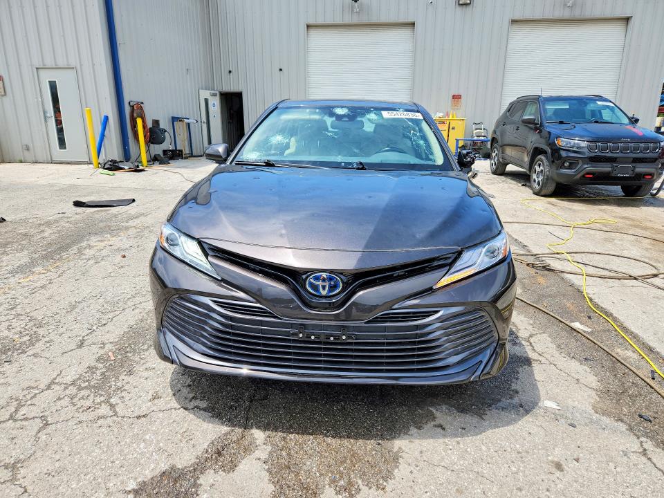 2019 Toyota Camry solara VIN 4T1B21HK7KU520475 COPART salvage auction — HAIL, MO - SALVAGE CERTIFICATE OF TITLE, sold $9,200 on 2026-07-06 (photo 5)