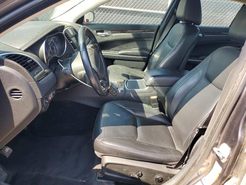 2015 Chrysler 300 VIN 2C3CCAAG0FH797008 COPART salvage auction — WATER/FLOOD, Mi - Cert Of Title-Flood Vehicle, sold $2,450 on 2026-07-02 (photo 7)