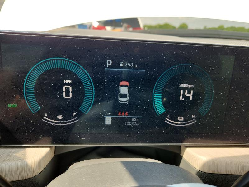 2025 Hyundai Sonata VIN KMHL34JJ0SA127472 COPART salvage auction — SIDE, Tx - Salvage Vehicle Title, sold $10,200 on 2026-07-16 (photo 9)