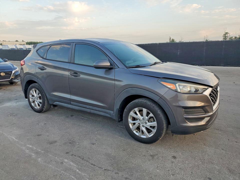 2020 Hyundai Tucson VIN KM8J23A43LU125925 COPART salvage auction — Burn Interior, Fl - Cert Of Title Slvg Rebuildable, sold $2,100 on 2026-07-28 (photo 4)