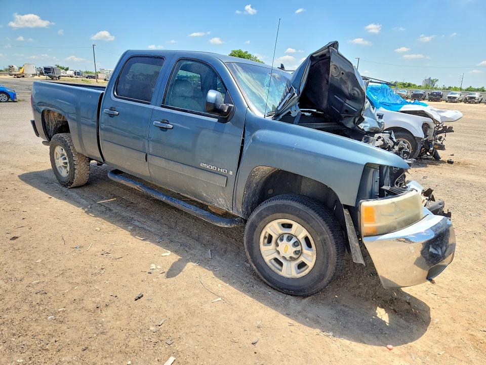 2008 Chevrolet Silverado 2500 VIN 1GCHC23K48F204070 COPART salvage auction — FRONT END, Tx - Salvage Vehicle Title, sold $1,450 on 2026-07-08 (photo 4)