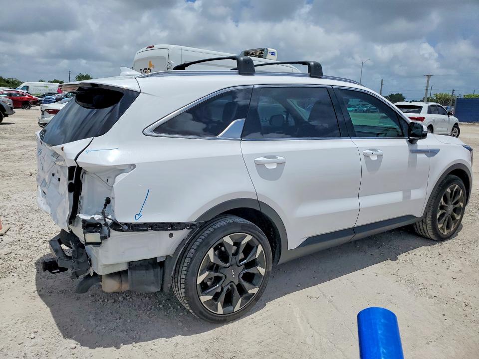 2024 Kia Sorento VIN 5XYRH4JF7RG286043 COPART salvage auction — REAR END, FL - CERT OF TITLE SLVG REBUILDABLE, sold $1,050 on 2026-07-29 (photo 3)