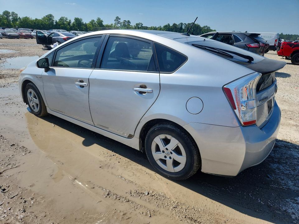2010 Toyota Prius VIN JTDKN3DUXA0114632 COPART salvage auction — NORMAL WEAR, Tx - Certificate Of Title, sold $2,300 on 2026-07-31 (photo 2)