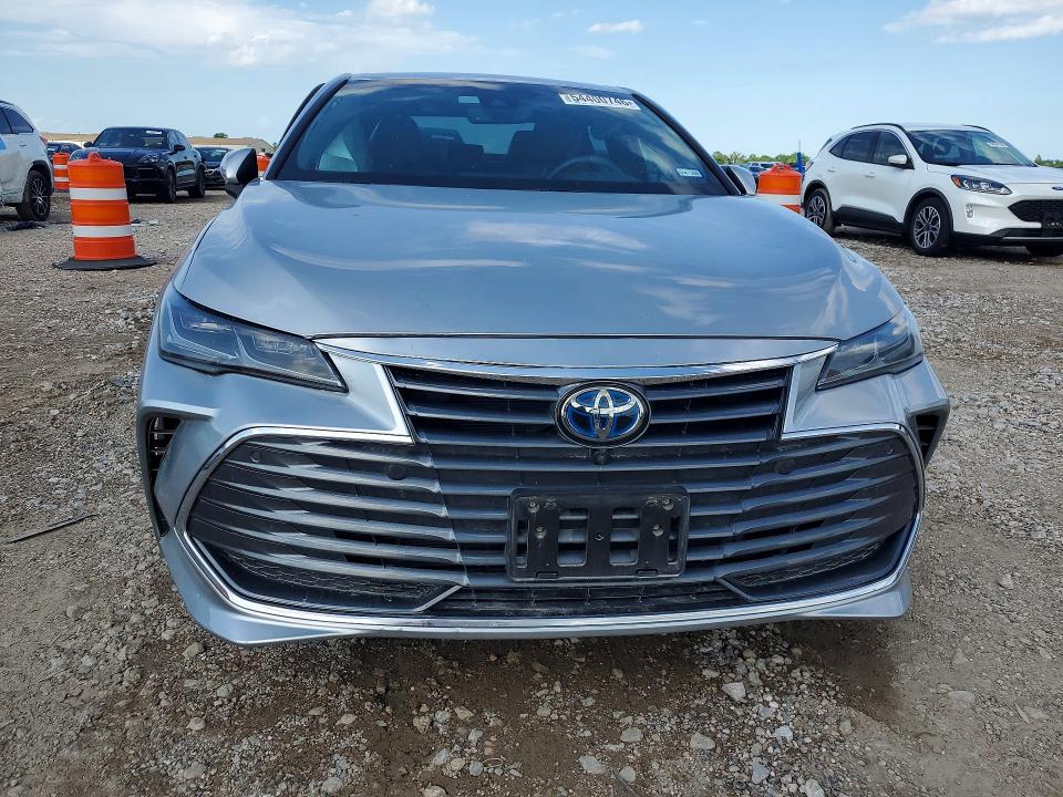 2019 Toyota Avalon VIN 4T1B21FBXKU007563 COPART salvage auction — SIDE, Tx - Salvage Vehicle Title, sold $9,900 on 2026-07-20 (photo 5)