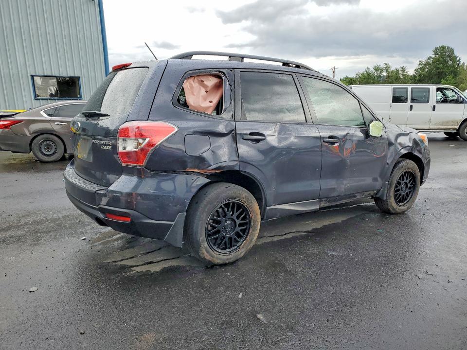 2015 Subaru Forester VIN JF2SJAGC2FH508963 COPART salvage auction — ROLLOVER, Or - Salvage Title Certificate, sold $1,600 on 2026-07-06 (photo 3)