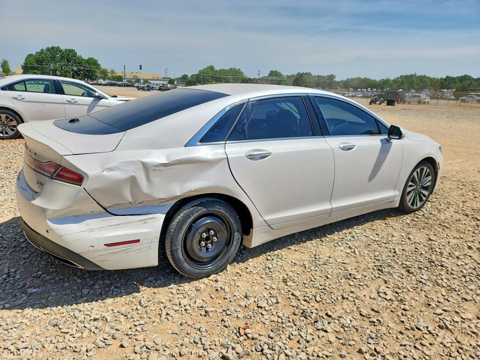 2020 Lincoln VIN 3LN6L5LU1LR608834 COPART salvage auction — REAR END, AL - CERT OF TITLE-SALVAGE TITLE, sold $3,600 on 2026-07-29 (photo 3)