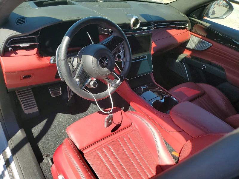 2023 Maserati Grecale VIN ZN682AVM4P7407902 COPART salvage auction — SIDE, Nv - Salvage Title, sold $275 on 2026-07-02 (photo 8)