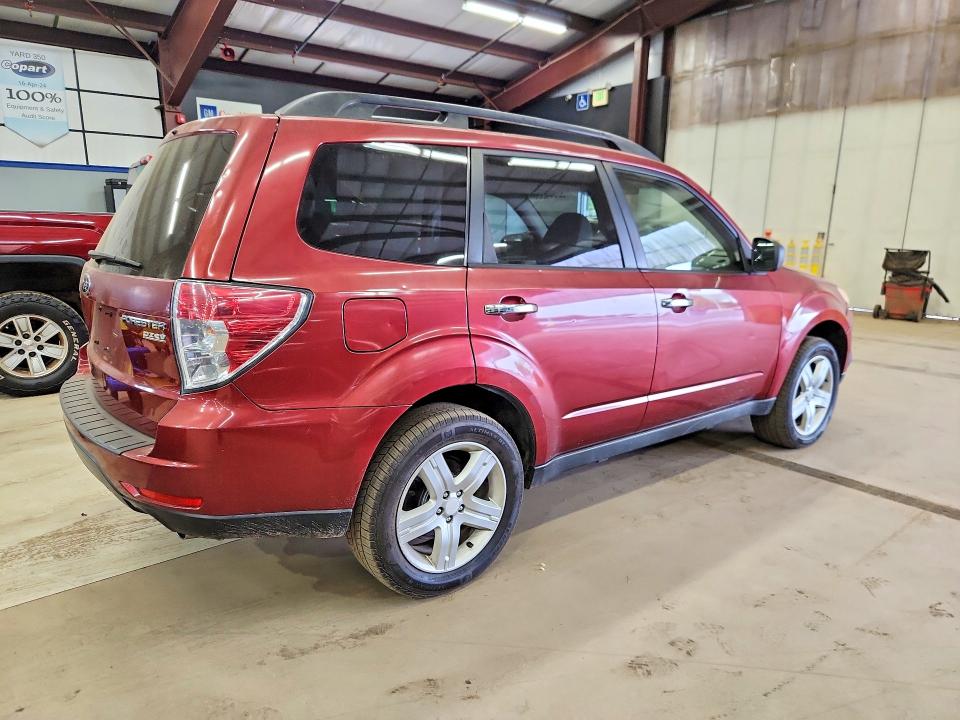 2010 Subaru Forester VIN JF2SH6DC5AH744531 COPART salvage auction — MINOR DENT/SCRATCHES, Vt - Cert Of Title-Rebuilt Vehicle, sold $1,950 on 2026-07-31 (photo 3)