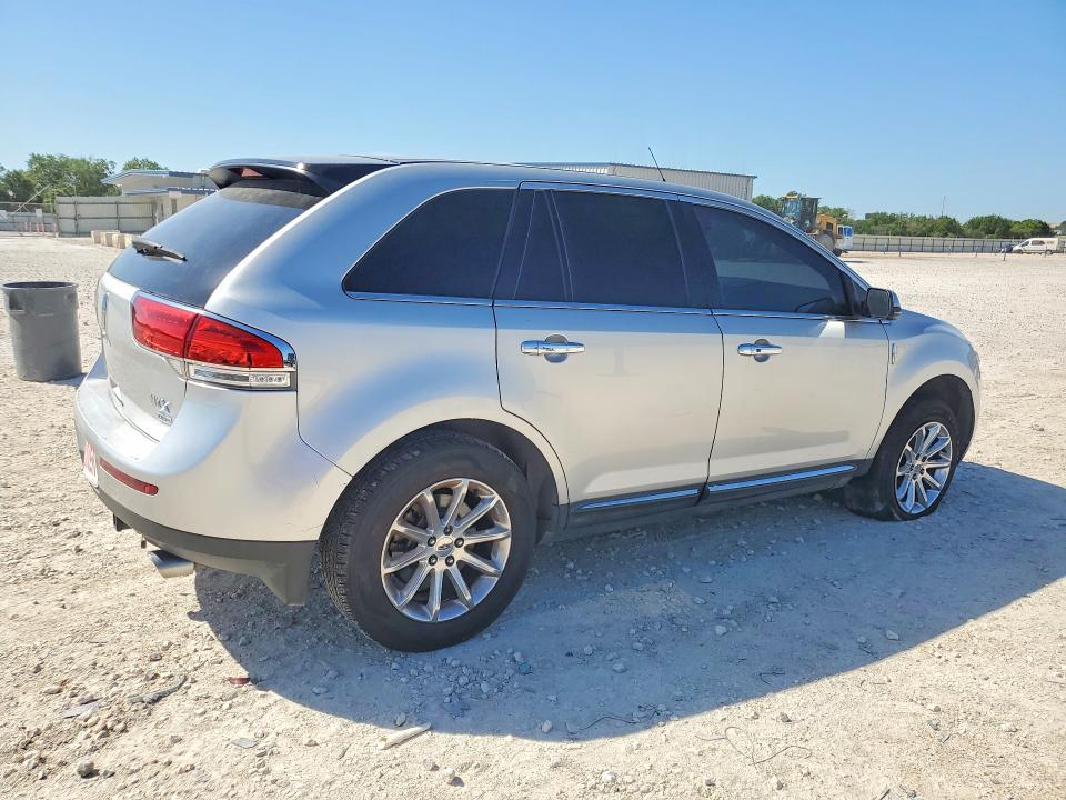2013 Lincoln VIN 2LMDJ8JK6DBL35751 COPART salvage auction — FRONT END, Tx - Certificate Of Title (P), sold $1,950 on 2026-07-09 (photo 3)