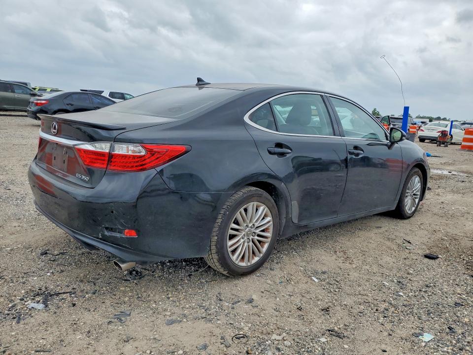 2013 Lexus ES VIN JTHBK1GG7D2080143 COPART salvage auction — REAR END, Tx - Salvage Vehicle Title, sold $4,050 on 2026-07-02 (photo 3)